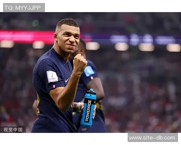 VAR再度出手姆巴佩精彩进球被判无效越位成关键因素 VAR再度出手姆巴佩精彩进球被判无效越位成关键因素